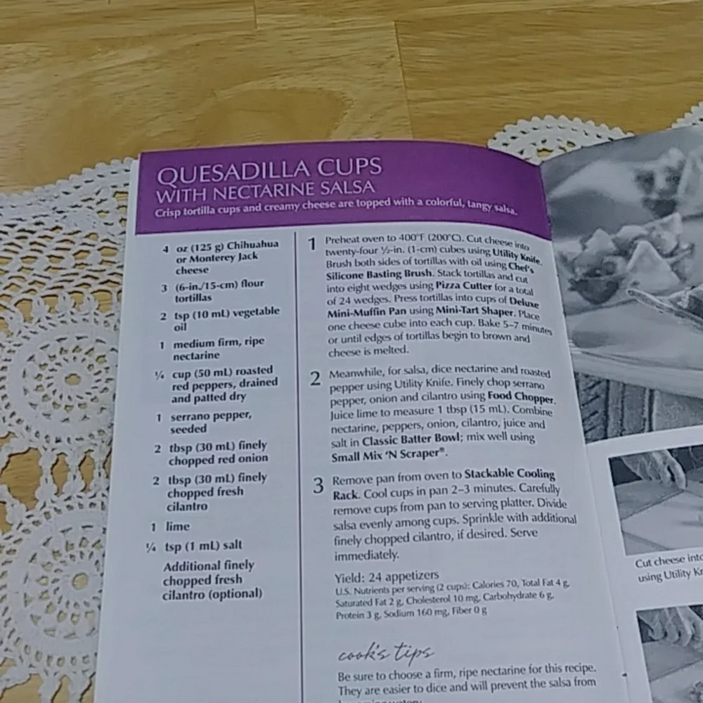 Cookbook Bundle - Pampered Chef, Family Living